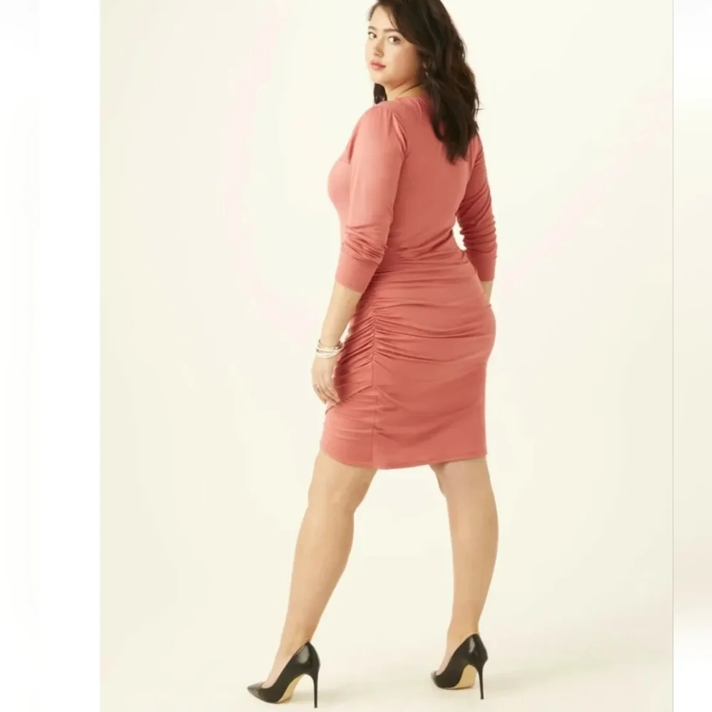 NEW NWT Dia&Co Socialite Blush Abella Long -Sleeved Ruched Dress Sz 2XL - Picture 2 of 4